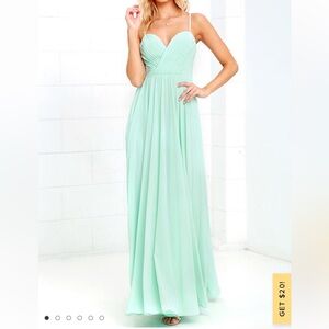 Lulu’s Maxi Dress NWT